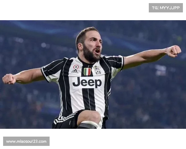 伊朗超级联赛射手榜阿兹蒙以12球领跑戈尔戈哈尔前锋状态火爆 伊朗超级联赛射手榜阿兹蒙以12球领跑戈尔戈哈尔前锋状态火爆